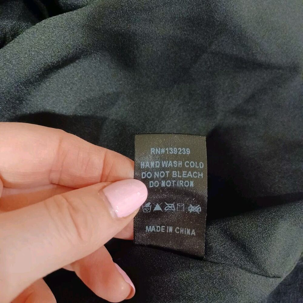 Tuckernuck/ Pomander Place Black Sleeveless Top - Picture 6 of 7
